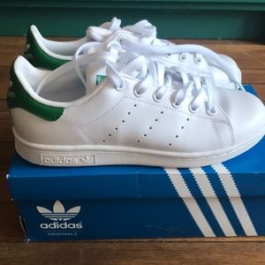Women's Stan Smith sneakers. NEVER WORN
